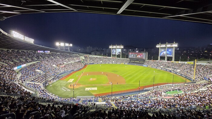 2026 KBO 리그 역대 최소 경기 300만 관중 달성