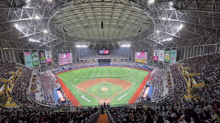 2026 KBO 리그 3년 연속 1,000만 관중 달성