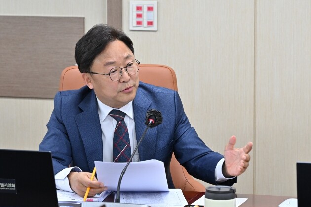 이용균 서울시의원, 한강버스 