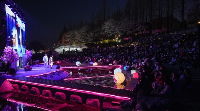 벚꽃 아래 영화·공연 즐긴다. 서초구...