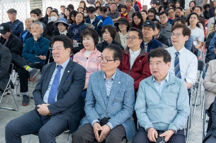 강남구의회, ‘세곡천 힐링텃밭 개장식...
