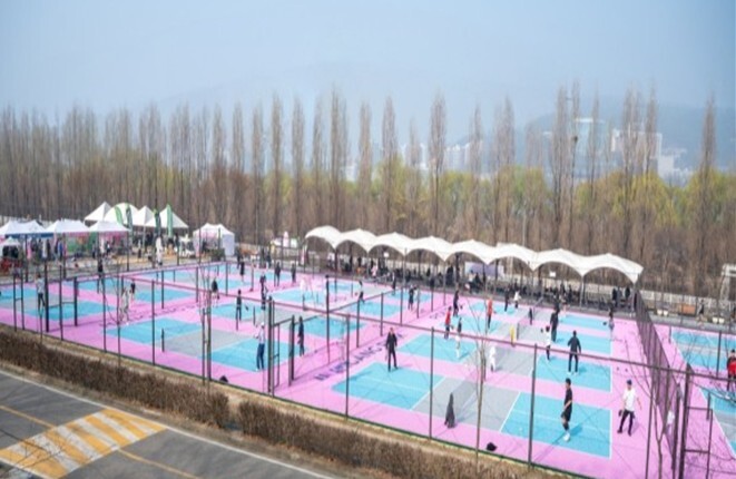 서울시, 테니스·탁구 장점 결합 한강에 피클볼장 4월 16일부터 시민 이용 가능