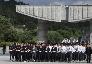 광주제일고-서울배재고 학생들 ‘화해의 손’ 맞잡았다