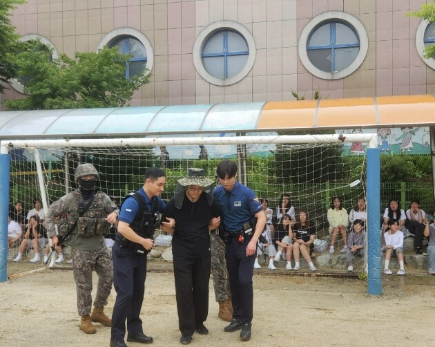 "학교에 드론 테러가?"... 광주하...